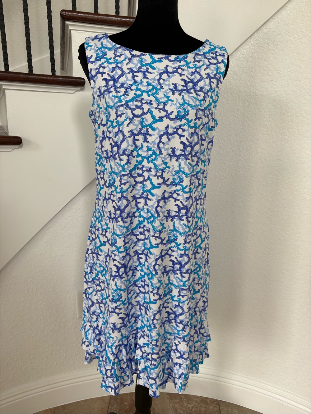 Sleeveless Blue & White Print Midi Dress